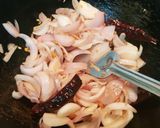 A picture of step 2 of Onion Chutney.