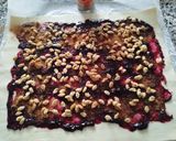 Foto del paso 5 de la receta: Pastelitos de Hojaldre con Mermelada Casera de Arándanos y Almendras a tu Gusto