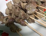 Foto langkah ke 3 dari resep Sate Ati Ampela Balut Telur.