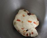 A picture of step 4 of Stollen .