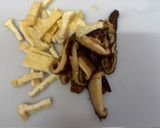 A picture of step 1 of Burdock and Carrot Kinpira.
