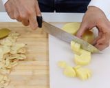 Foto del paso 2 de la receta: Crema de guisantes o hummus verde con crutones crujientes