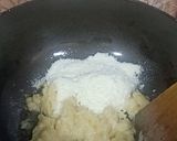 A picture of step 2 of Navratri Special Mixed fruit Falahari Halwa.