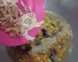 Foto langkah ke 2 dari resep Sup Telur Jagung.