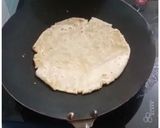 A picture of step 6 of Phinni Roti.