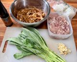 รูปขั้นตอนการทำที่ 1 ของ เส้นใหญ่ราดหน้าคะน้าหมูหมัก