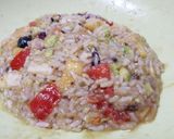 Foto del paso 1 de la receta Arroz con frutas: aguacate, tomate, piña y pollo