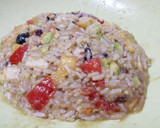 Foto del paso 1 de la receta: Arroz con frutas: aguacate, tomate, piña y pollo