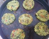 Foto del paso 2 de la receta: Medallones de puré de papas y espinacas