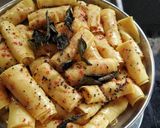 A picture of step 4 of Khandwi in pressure cooker.