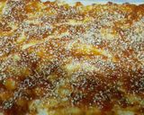 Foto del paso 4 de la receta Pizza de salsa de tomate con carne
