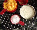 A picture of step 1 of Kesar mango peda.