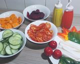 A picture of step 3 of Veggies spicy salad.