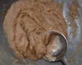 A picture of step 2 of Wheat flour halwa.
