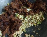 खजूर ड्राय फ्रूट बर्फी (khajur dry fruit barfi recipe in marathi) रेसिपी स्टेप 3 फोटो 