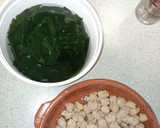 Foto del paso 1 de la receta: Soja texturizada con ensalada de alga wakame