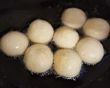 Hình bước làm 2 của món Bánh rán Phômai (Quarkbällchen/Quark balls)🍡