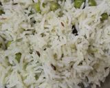 A picture of step 4 of Matar pulao.
