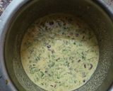 A picture of step 4 of Besan ka chilla.