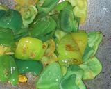 A picture of step 4 of Capsicum & Soya Chunks kadhai masala.