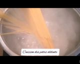 Une image de l'étape 5 de Spaghettis Scampis à la crème de pesto courgettes et tomates 🇮.
