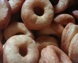 Foto langkah ke 6 dari resep Donat maizena.