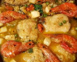 Foto del paso 6 de la receta: Cazuela de merluza y gambones