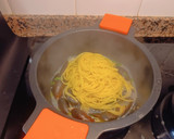 Foto del paso 3 de la receta: Pasta con mejillones