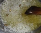 A picture of step 3 of Piyoon (sindhi traditional dish).