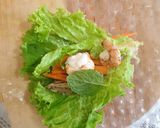 Foto langkah ke 3 dari resep Simpel Vietnam Spring Roll.