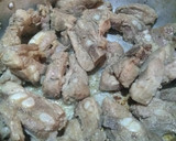 Foto del paso 2 de la receta: Costilla de cerdo en salsa verde con calabazas