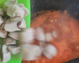 Foto langkah ke 1 dari resep Mie Tiaw Goreng Bakso.