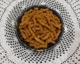 A picture of step 3 of Rice Muruk.