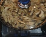 Foto del paso 3 de la receta: Pollo con champiñones en crema keto