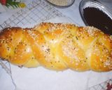 A picture of step 4 of Challah bread.