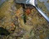 Foto langkah ke 2 dari resep Daging bumbu kunir.