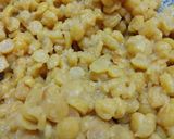 A picture of step 2 of Pooran poli.
