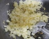 पोहा (Poha recipe in Hindi) रेसिपी चरण 1 फोटो
