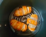 Foto langkah ke 2 dari resep Pastry simple isi pisang atau sosis.