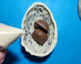 Foto del paso 8 de la receta: 🪺🐰Huevos de Pascua fáciles: oreo y marmolado 🐰🪺 A prueba de fallas
