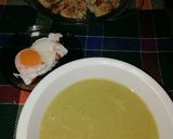 Zöldhagymaszárból krémleves recept fázis 4 fotója