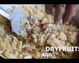 रवा खोबऱ्याचे गुळाच्या पाकातले लाडू (rava ladu recipe in marathi) रेसिपी स्टेप 4 फोटो 