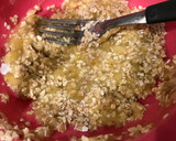 Foto del paso 2 de la receta: Galletas de banana y avena light (con canela y pasas) saludables