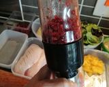 A picture of step 3 of Smoked duck/buckwheat/orange/pomegranate/houmous salad.