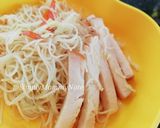 รูปขั้นตอนการทำที่ 4 ของ อาหารเด็ก ผัดหมี่สั้ว โบโลญย่าไก่