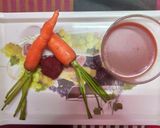 A picture of step 3 of Carrot beetroot juice.