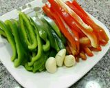 Foto del paso 1 de la receta Quinoa con Verduras y Pollo sabor fajita!