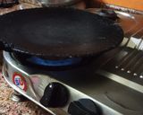 A picture of step 3 of Chocolate pan cake 🎂😋😋.