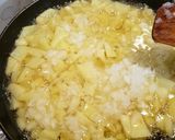 Foto del paso 3 de la receta: Tortilla española con sazón de Janny