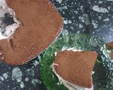 A picture of step 7 of Indian Tiramisu.